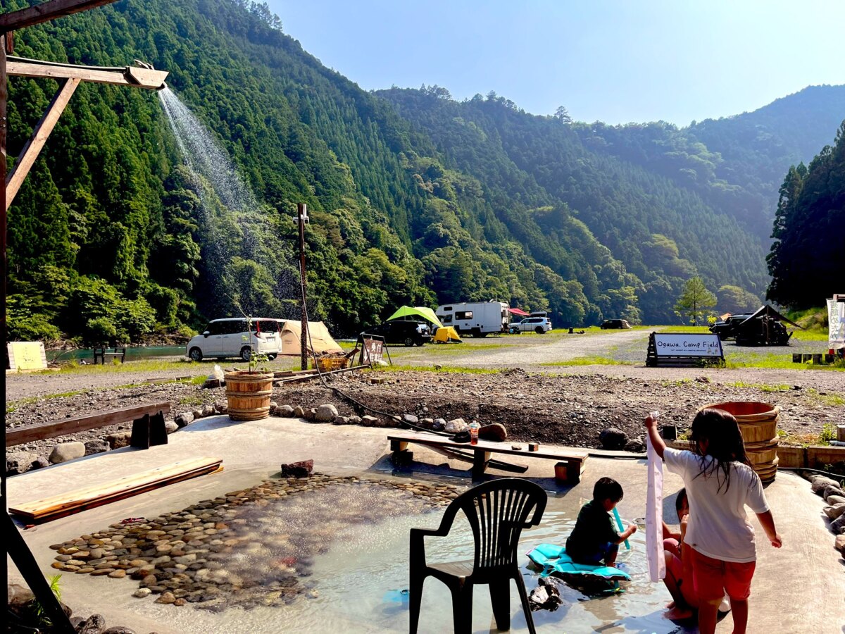 Ogawa. Camp Field】山間の秘境キャンプ場｜浜松市天竜区・小川 | 編集